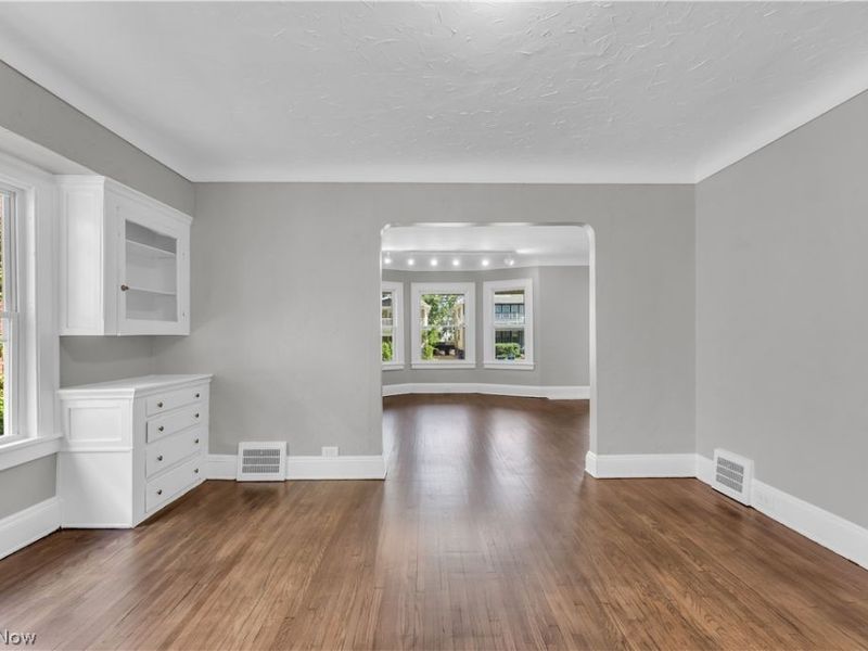 3154 Kensington Road , Cleveland Heights, OH 44118 Photo 9