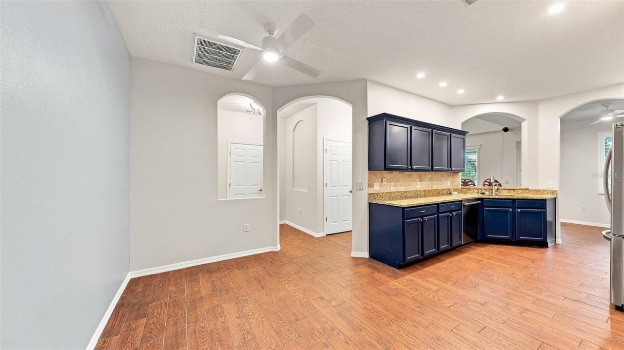 6302 Rosefinch Court, Unit 102, Bradenton, FL 34202 Photo