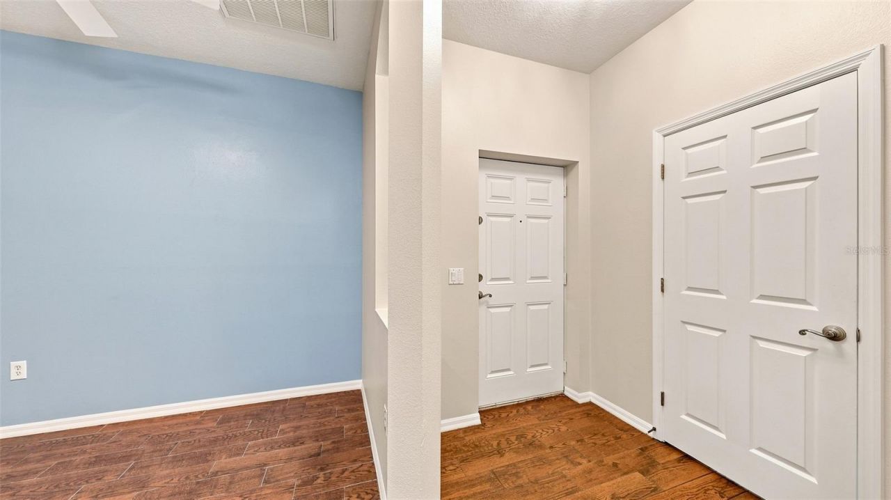 6302 Rosefinch Court, Unit 102, Bradenton, FL 34202 Photo