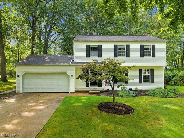 6832 Green Ridge Avenue , Solon, OH 44139