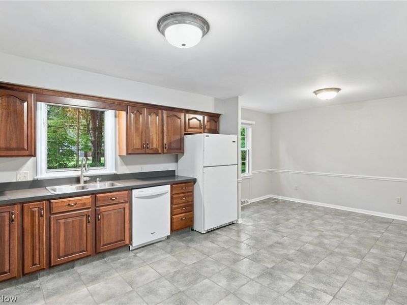 6832 Green Ridge Avenue, Solon, OH 44139 Photo 11