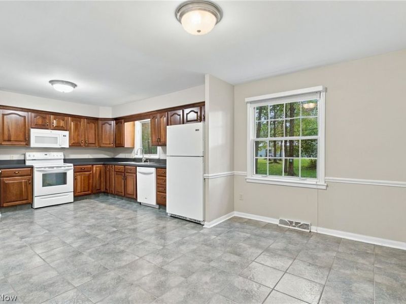 6832 Green Ridge Avenue, Solon, OH 44139 Photo 12