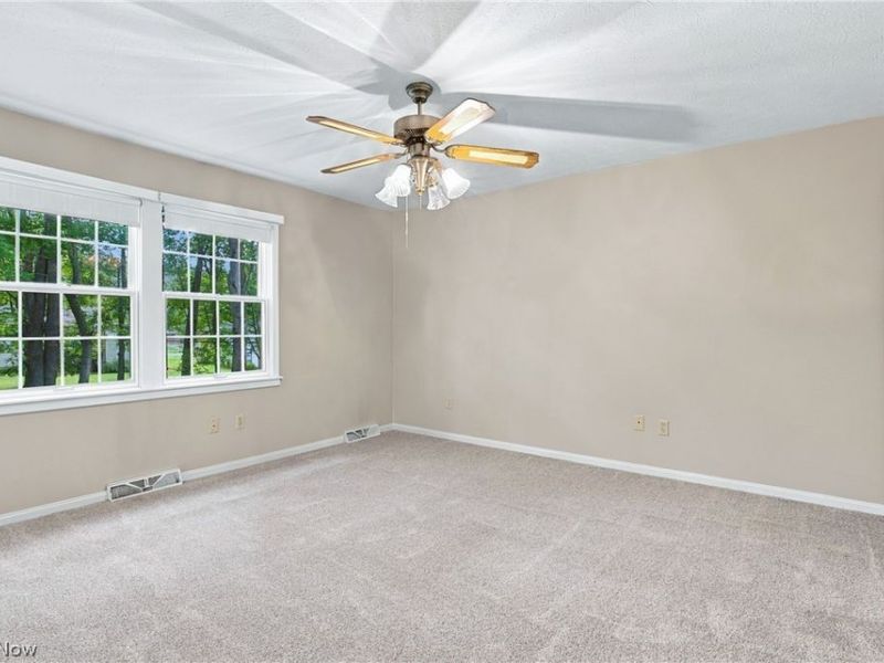 6832 Green Ridge Avenue, Solon, OH 44139 Photo 20