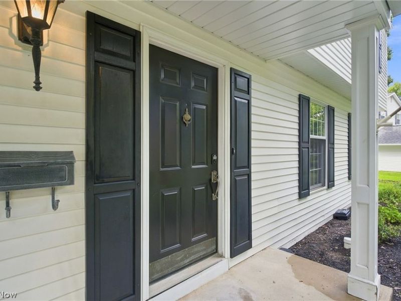 6832 Green Ridge Avenue, Solon, OH 44139 Photo 4