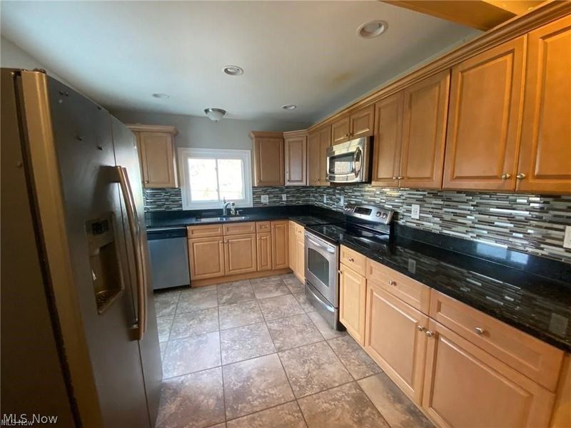33660 E Royalton Road, Columbia Station, OH 44028 Photo 13
