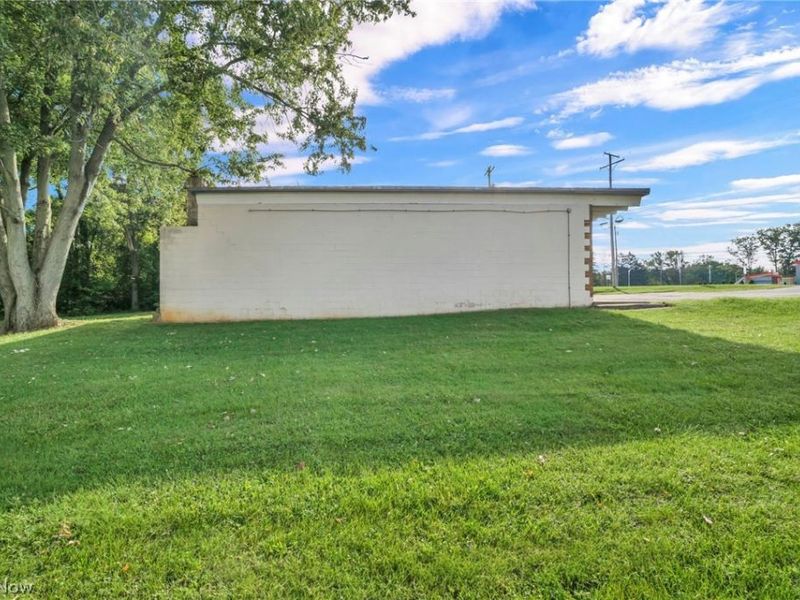 35070 Center Ridge , North Ridgeville, OH 44039 Photo 39