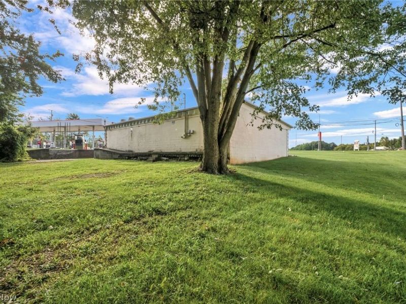 35070 Center Ridge , North Ridgeville, OH 44039 Photo 41