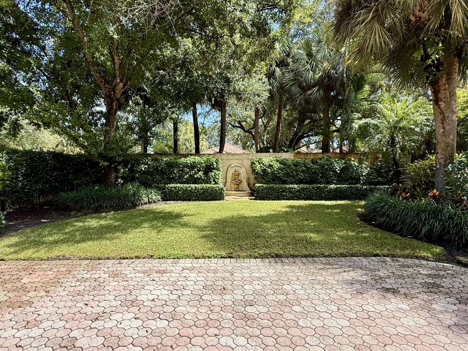 100 Winter Club Court, Palm Beach Gardens, FL 33410 Photo