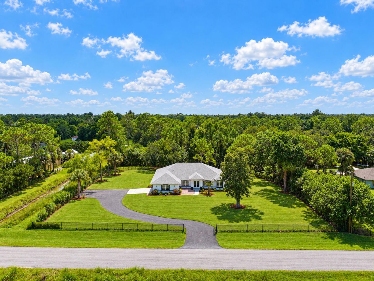 17770 75th Place N, The Acreage, FL 33470 Photo