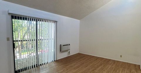 2450 Lymbery Street, Unit 327, Reno, NV 89509 Photo