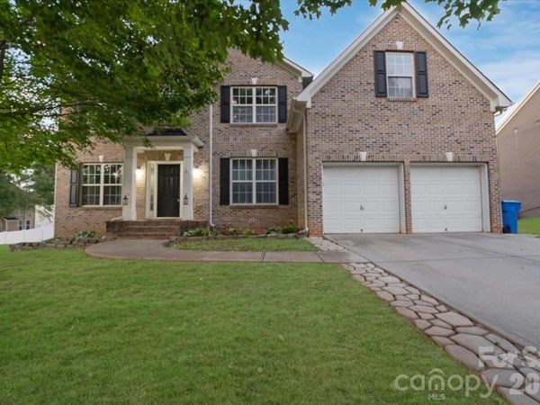 144 Steeplechase Avenue, Mooresville, NC 28117