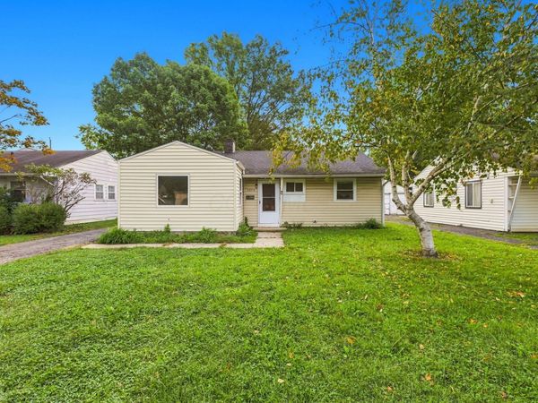 1074 S Hampton Road , Columbus, OH 43227