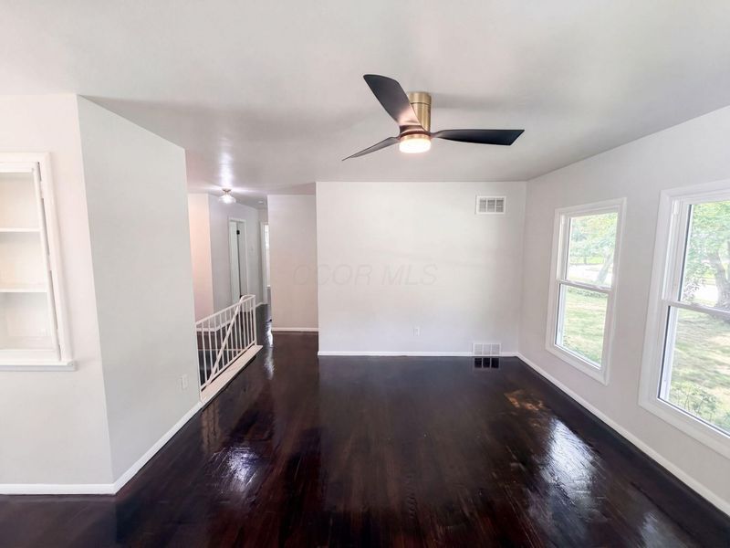 2590 Swansea Road, Upper Arlington, OH 43221 Photo 3