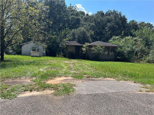 8919 Julie Street, Mobile, AL 36608