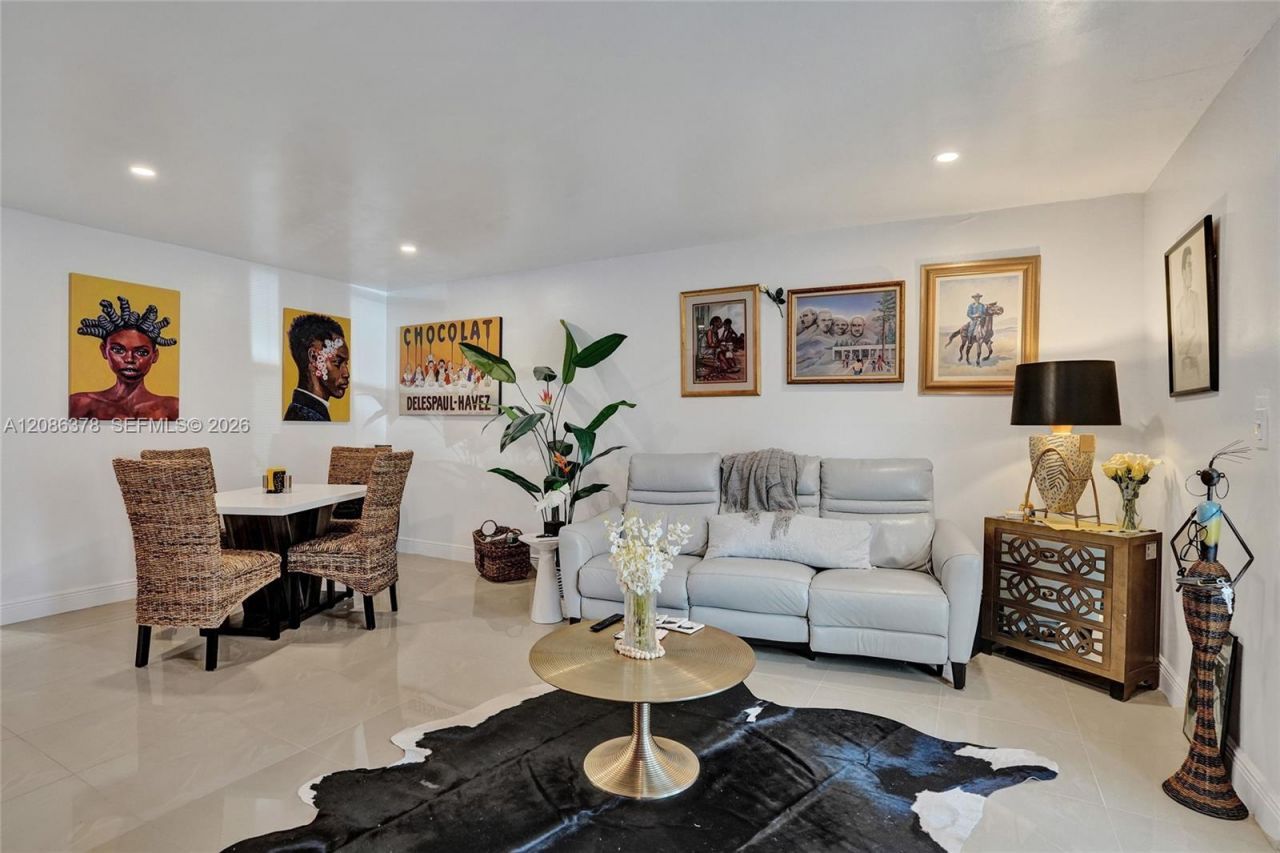 2271 NW 48th Ter, Unit 105, Lauderhill, FL 33313 Photo