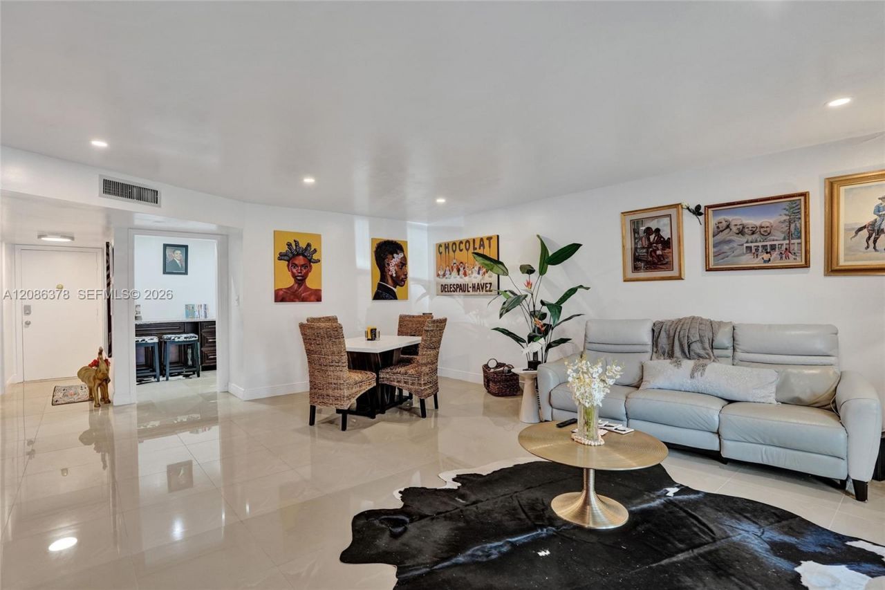 2271 NW 48th Ter, Unit 105, Lauderhill, FL 33313 Photo