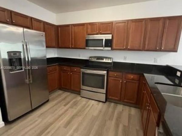 8900 NW 97th Ave, Unit 210, Doral, FL 33178