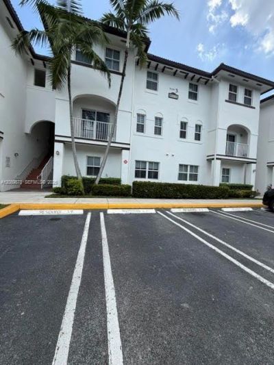 8900 NW 97th Ave, Unit 210, Doral, FL 33178 Photo