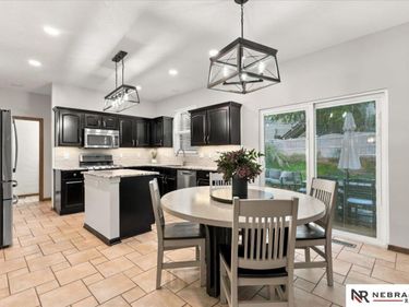 5115 S 194th Avenue, Omaha, NE 68135