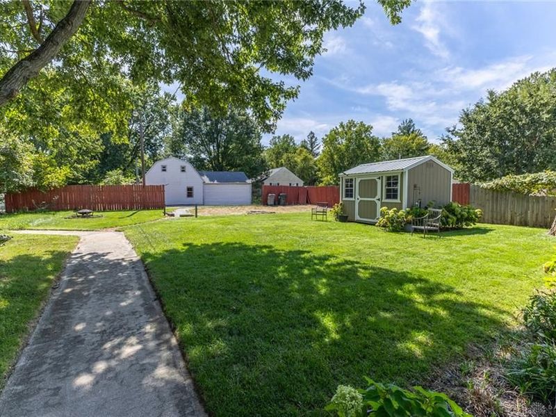 650 W Market Street, Troy, OH 45373 Photo 8