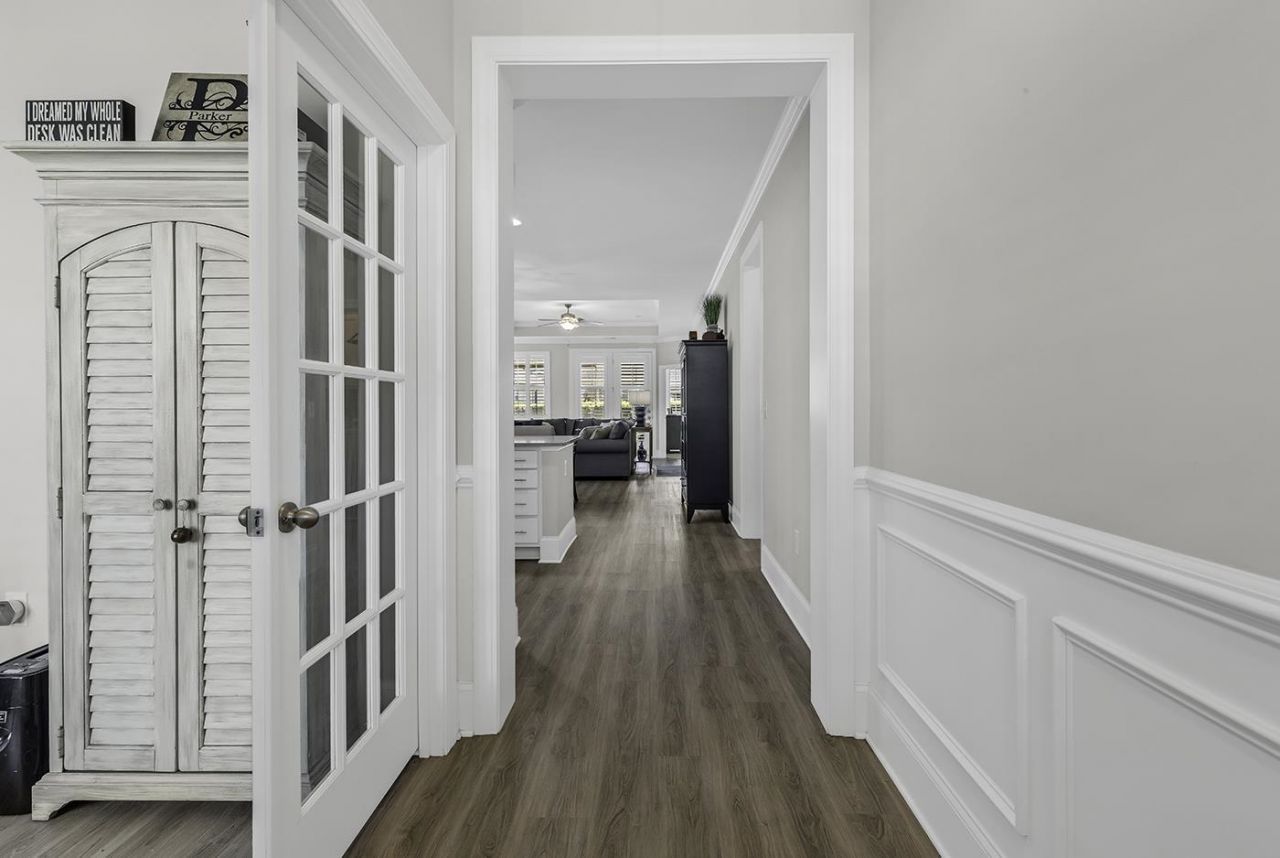 305 Scottsdale Ct. Photo 18
