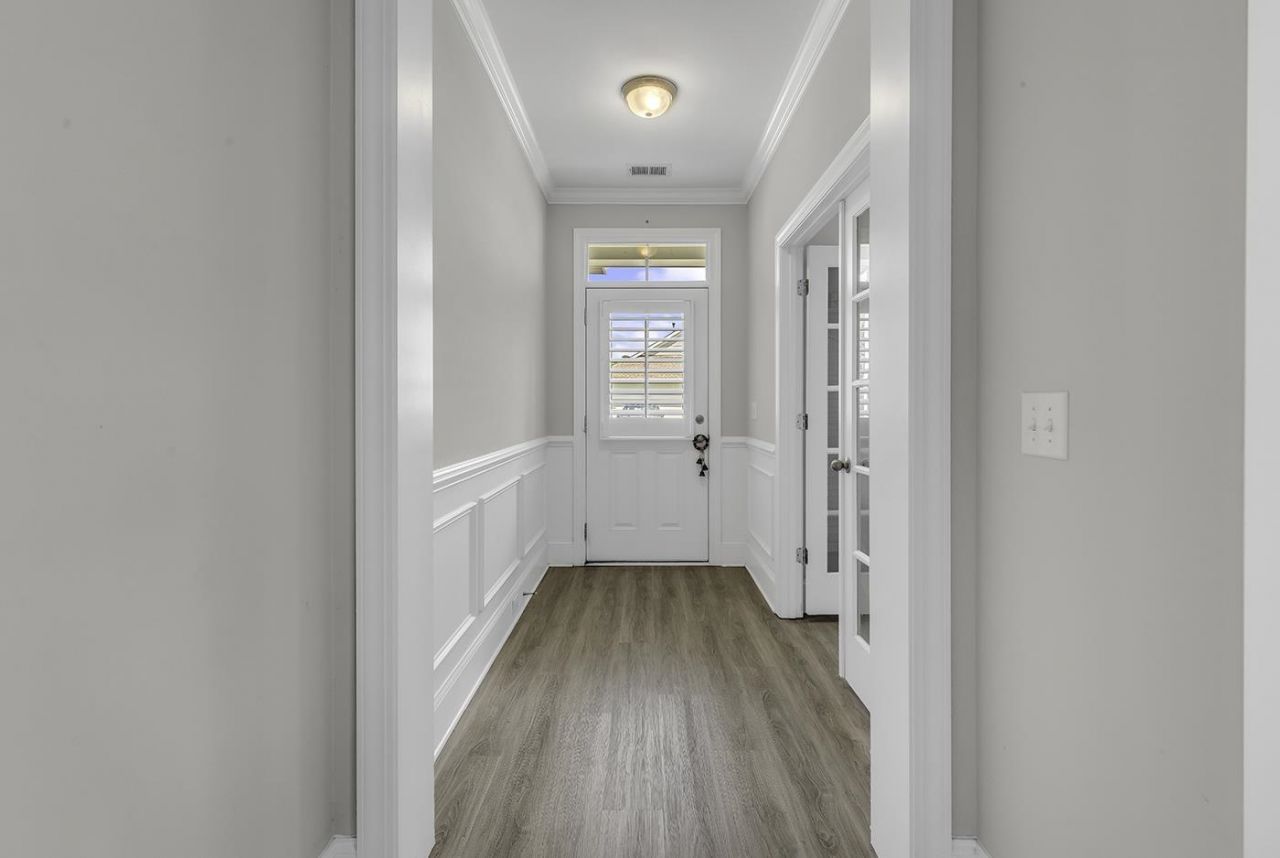305 Scottsdale Ct. Photo 19