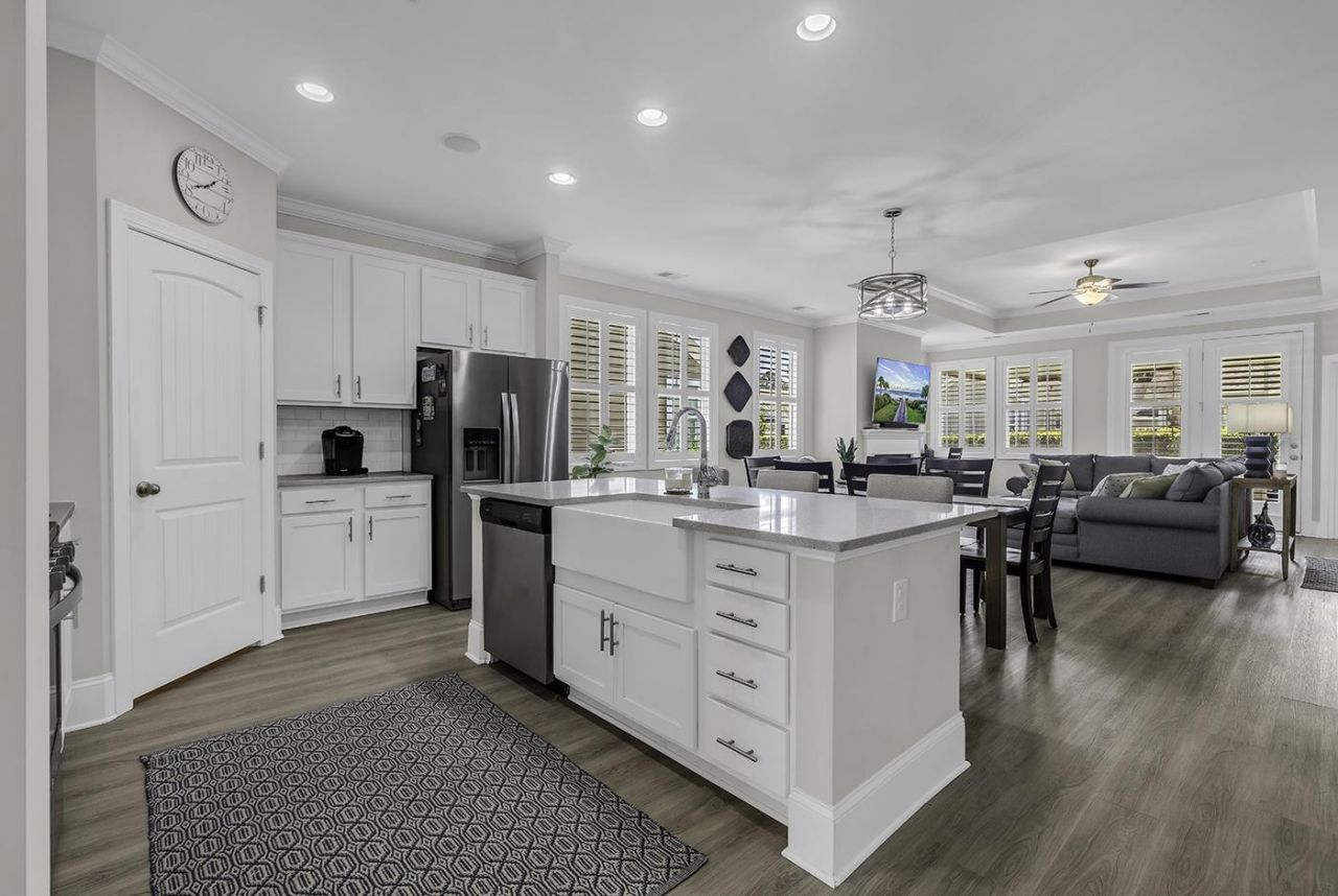 305 Scottsdale Ct. Photo 22