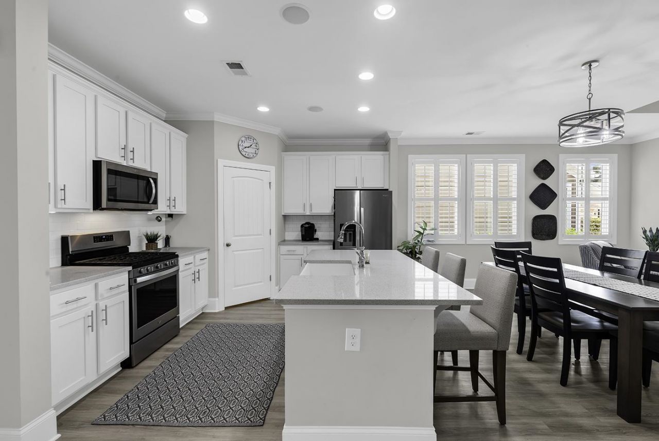 305 Scottsdale Ct. Photo 23