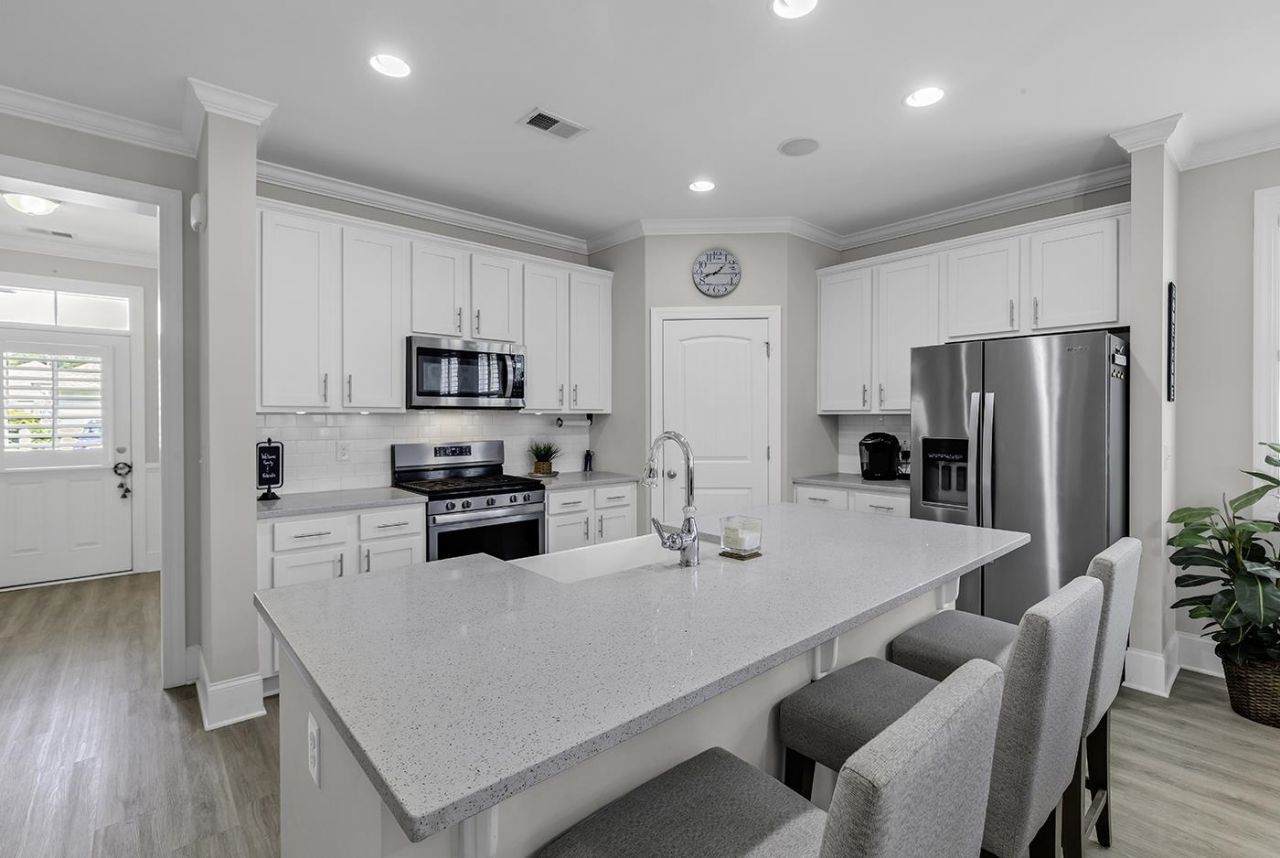 305 Scottsdale Ct. Photo 24