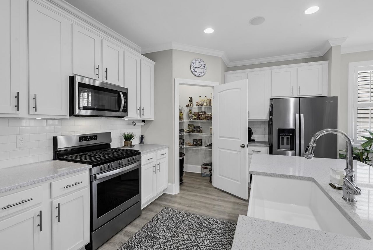 305 Scottsdale Ct. Photo 26
