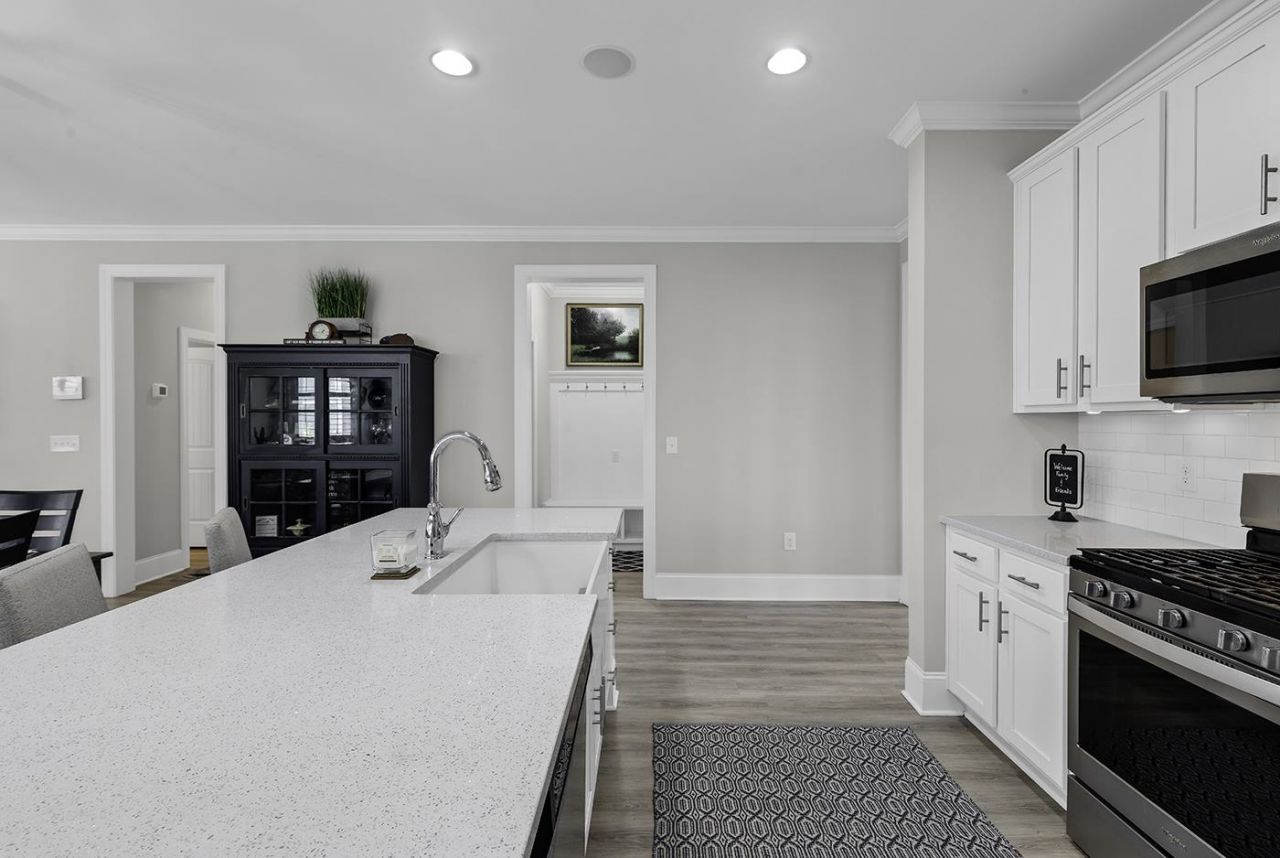 305 Scottsdale Ct. Photo 29