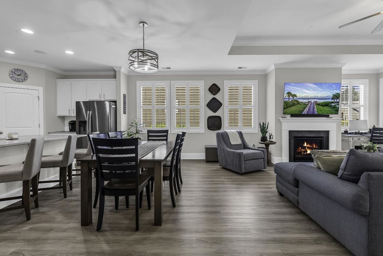 305 Scottsdale Ct. Photo 40
