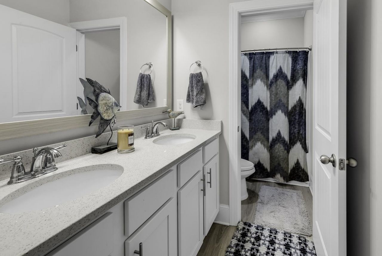 305 Scottsdale Ct. Photo 59
