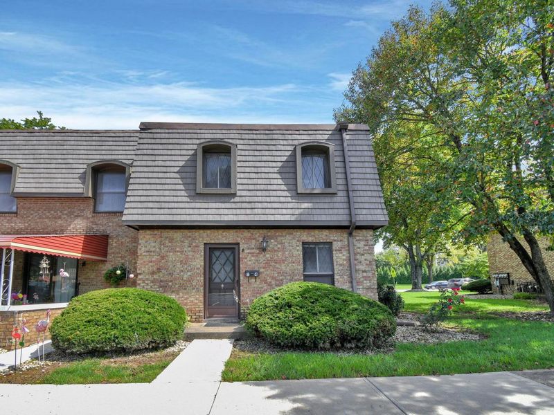 625 Country Club Drive , Unit D4, Newark, OH 43055 Photo 1