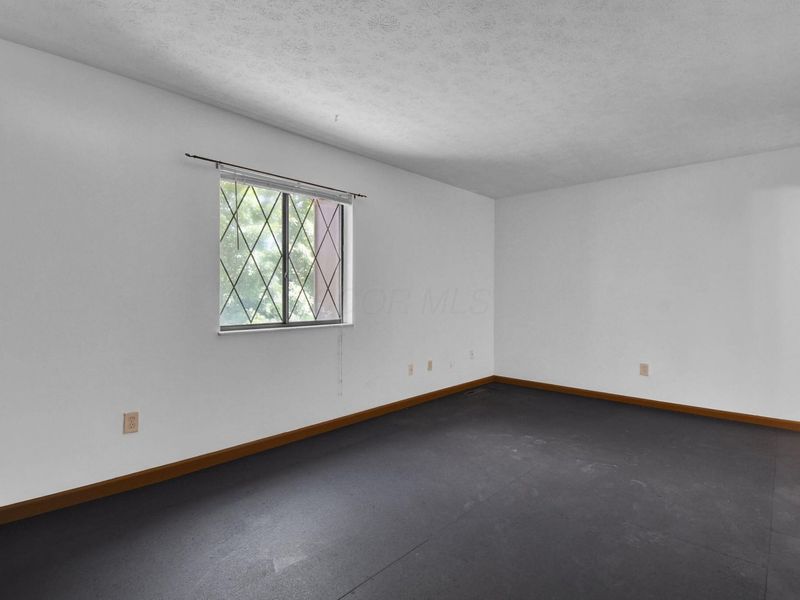 625 Country Club Drive , Unit D4, Newark, OH 43055 Photo 17