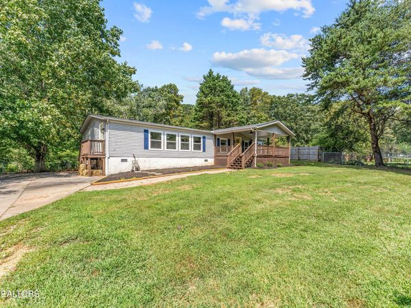 1347 Mountain View Circle, Maryville, TN 37801