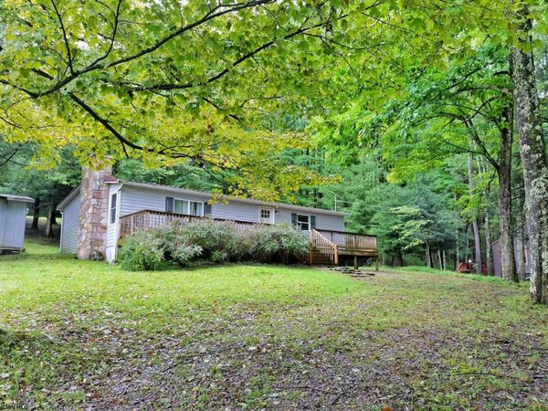 714 Bluebell Drive, Terra Alta, WV 26764