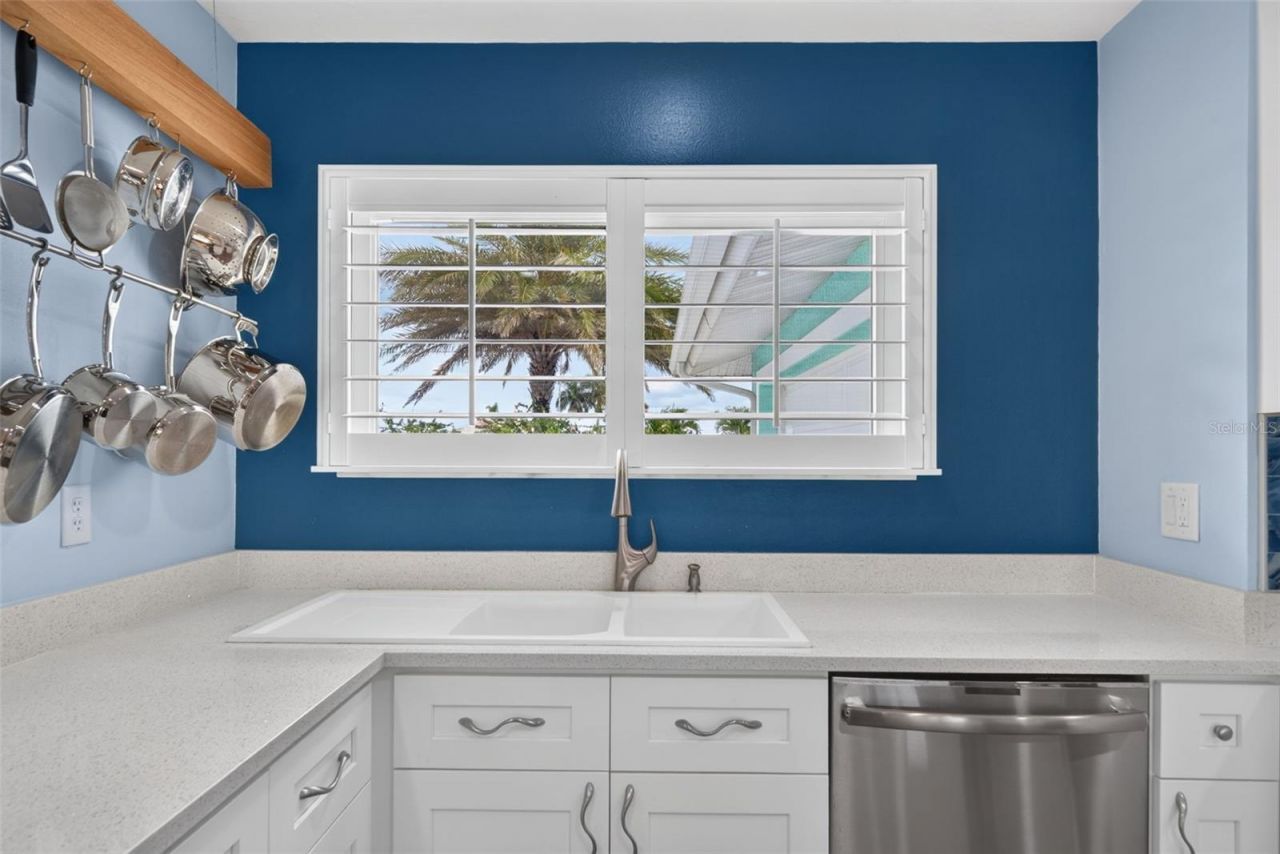 3708 Royal Palm Drive, Bradenton, FL 34210 Photo
