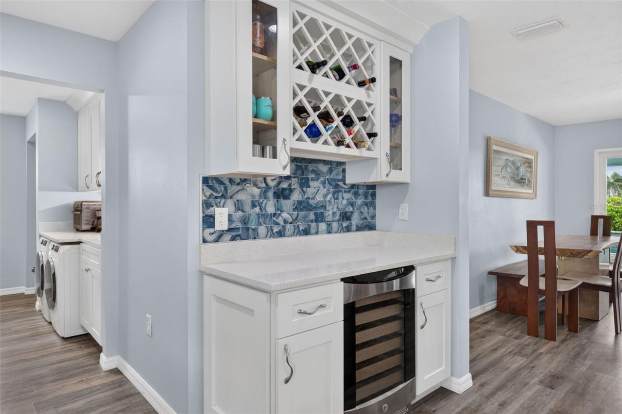 3708 Royal Palm Drive, Bradenton, FL 34210 Photo