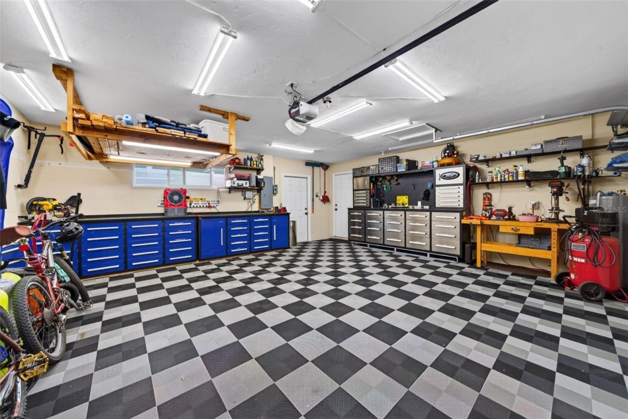 3708 Royal Palm Drive, Bradenton, FL 34210 Photo