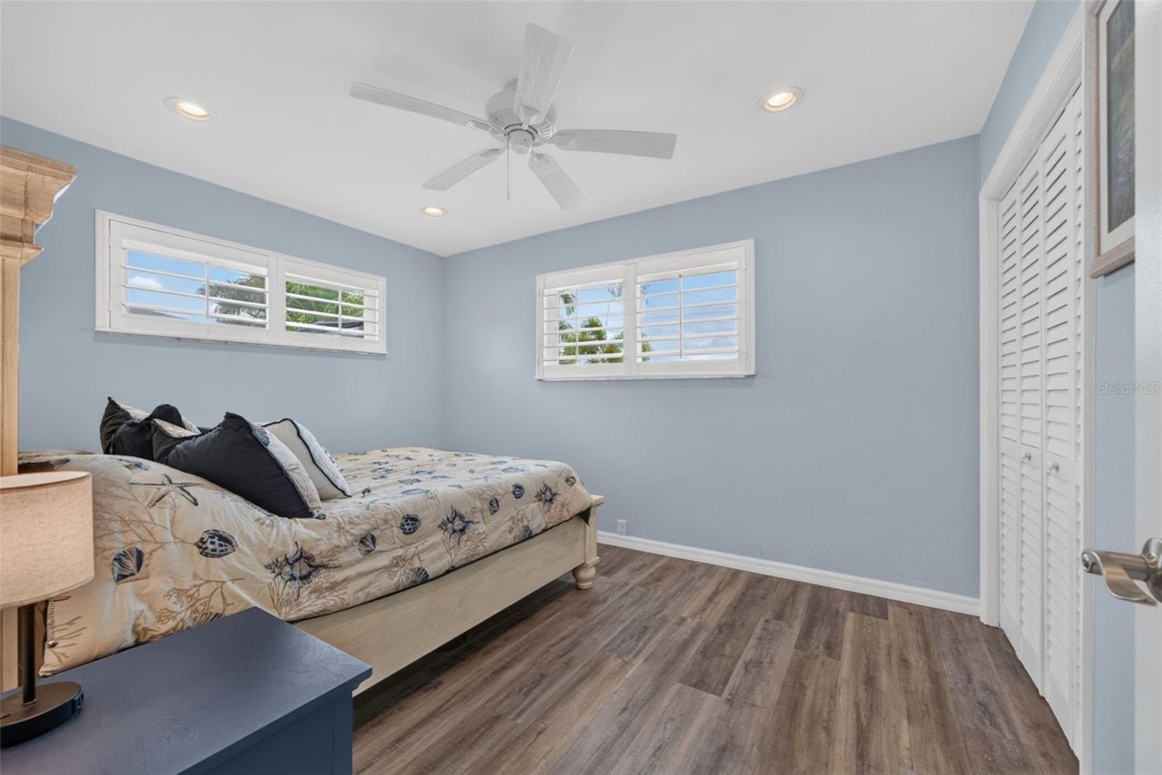 3708 Royal Palm Drive, Bradenton, FL 34210 Photo