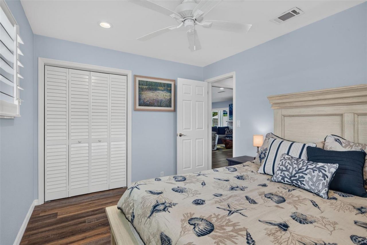 3708 Royal Palm Drive, Bradenton, FL 34210 Photo