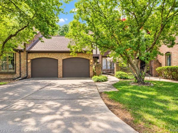13 Timberlane Court , Dearborn, Mi 48126