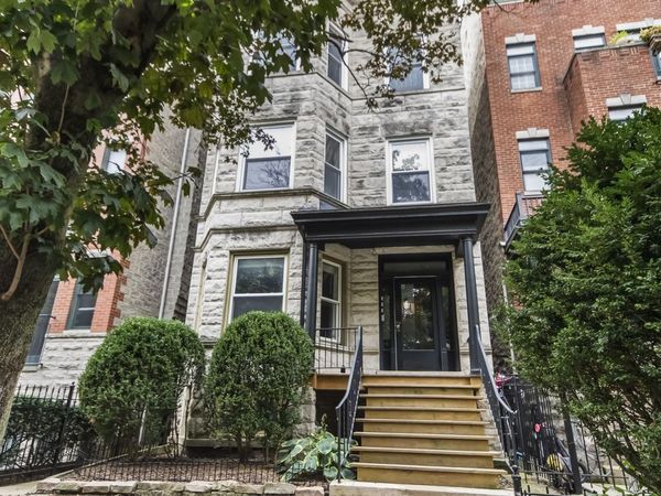 847 W Roscoe Street , Unit 1, Chicago, IL 60657