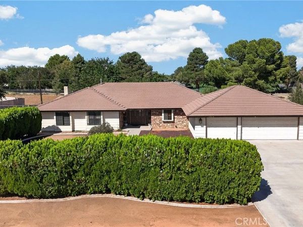 14070 Seminole, Apple Valley, CA 92307