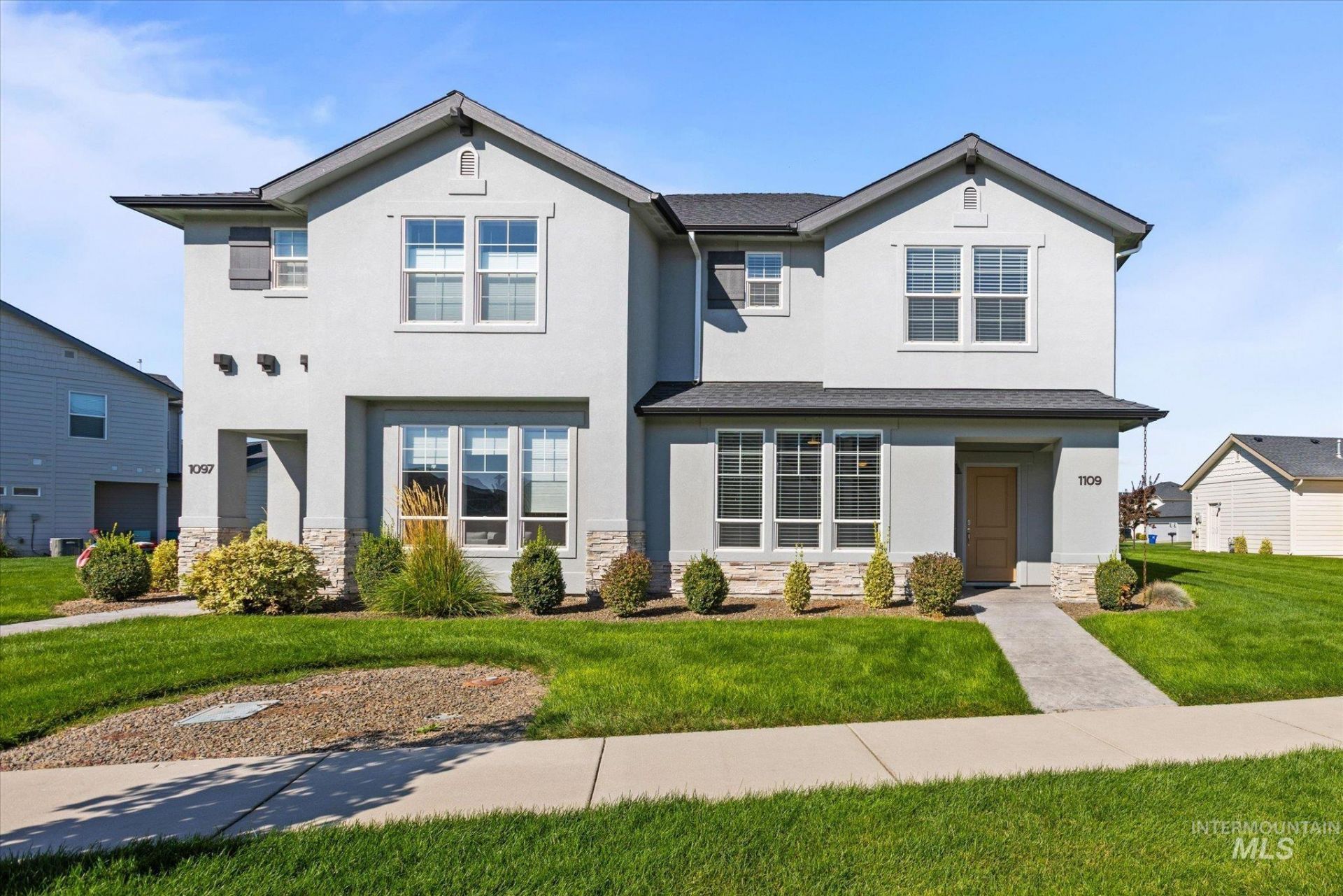 1109 N World Cup Ln, Eagle, ID 83616 Main Photo
