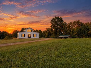 1162 Junction Farms Lane, Unit -2A, Berry, KY 41003