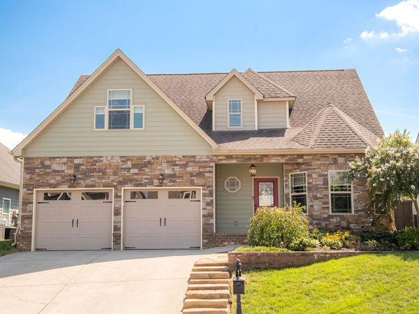 5606 Seagrove Lane, Hixson, TN 37343