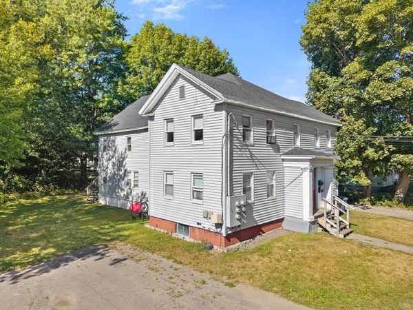 17 Elm Street , Brewer, ME 04412