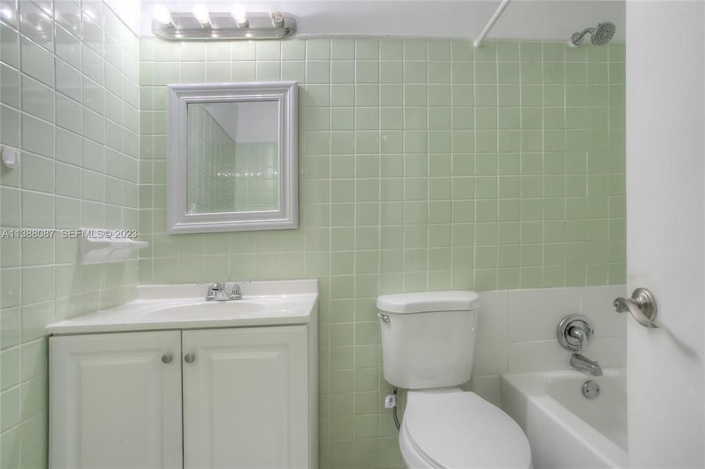 10907 N Kendall Drive, Unit 427, Miami, FL 33176 Photo